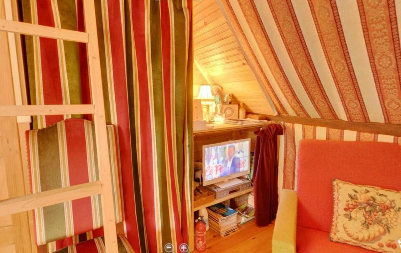 Chambre D'Hotes De La Galaisiere Preaux  Exterior photo